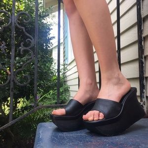 Demonia Sexy Goth Punk Extreme Platform Slides